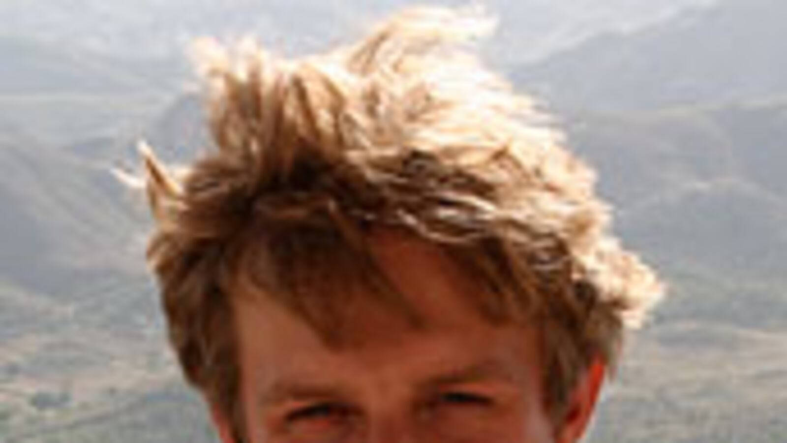 articles/2009/05/12/dodging-death-in-pakistan/tracy-schmidle-interview_26327_jwp7r0