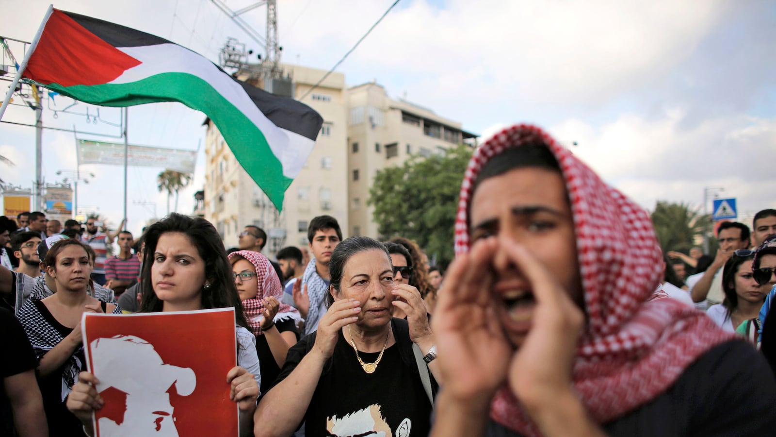 articles/2014/07/10/how-u-s-taxpayers-are-subsidizing-the-defense-of-palestinian-teen-s-alleged-killers/140710-propublica-honenu-tease_c4aluy