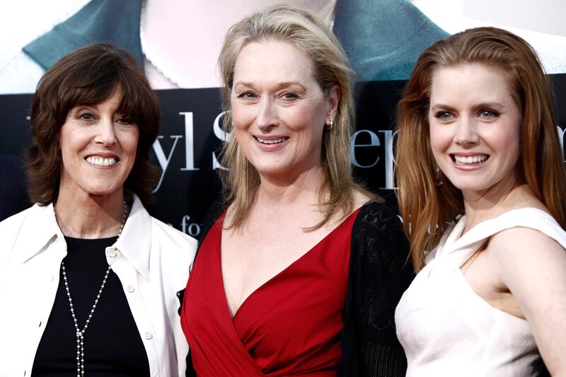 galleries/2012/06/26/nora-ephron-s-life-in-photos-when-harry-met-sally-to-julie-julia/nora-ephron-16_dz7xjs