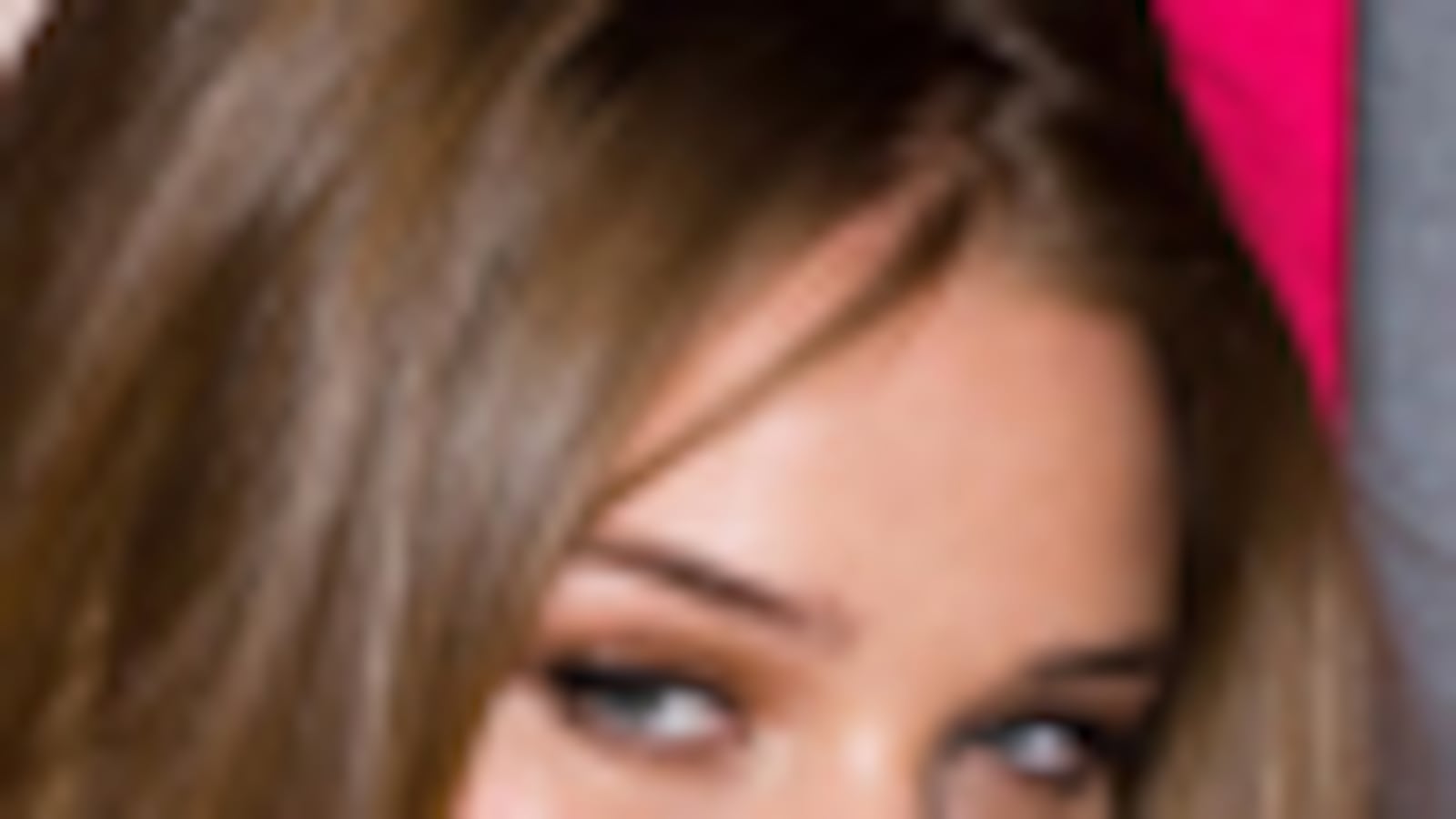 cheats/2010/09/22/transformers-3-rosie-huntington-whiteley-in-new-photo-book/fashion---rankin_yiyl7t