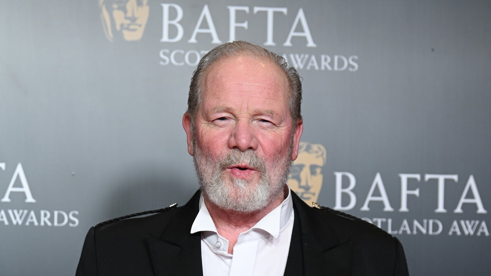 Peter Mullan