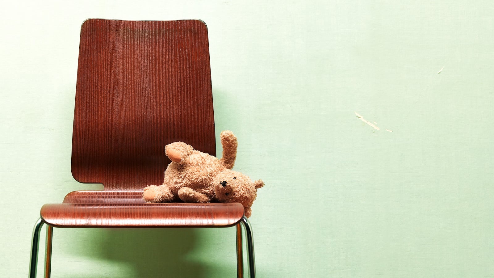 210224-hit-child-tease_nwob3v