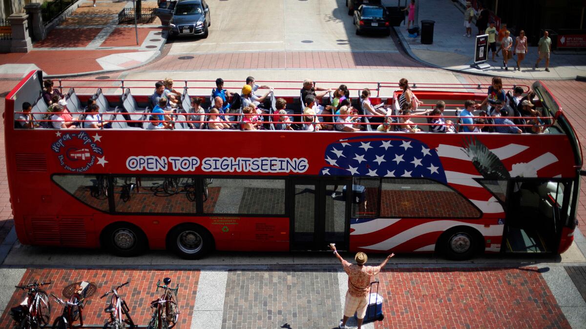 articles/2012/08/09/trade-deficit-goes-down/trade-deficit-zeitlin-tease_jponix