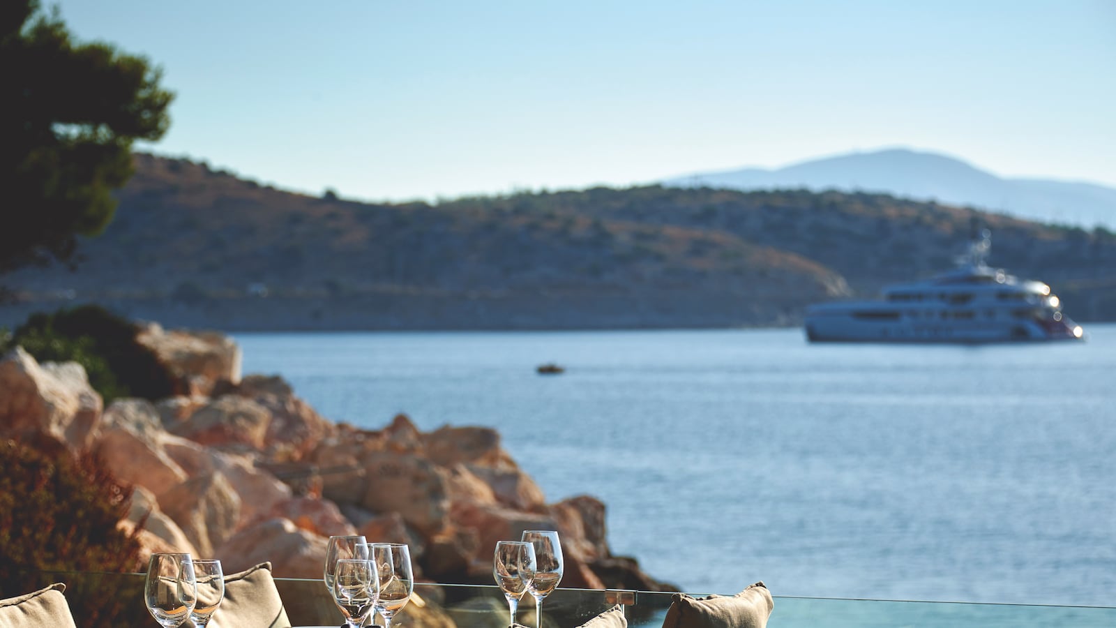 3_Lizy_Manola_ruj6bu