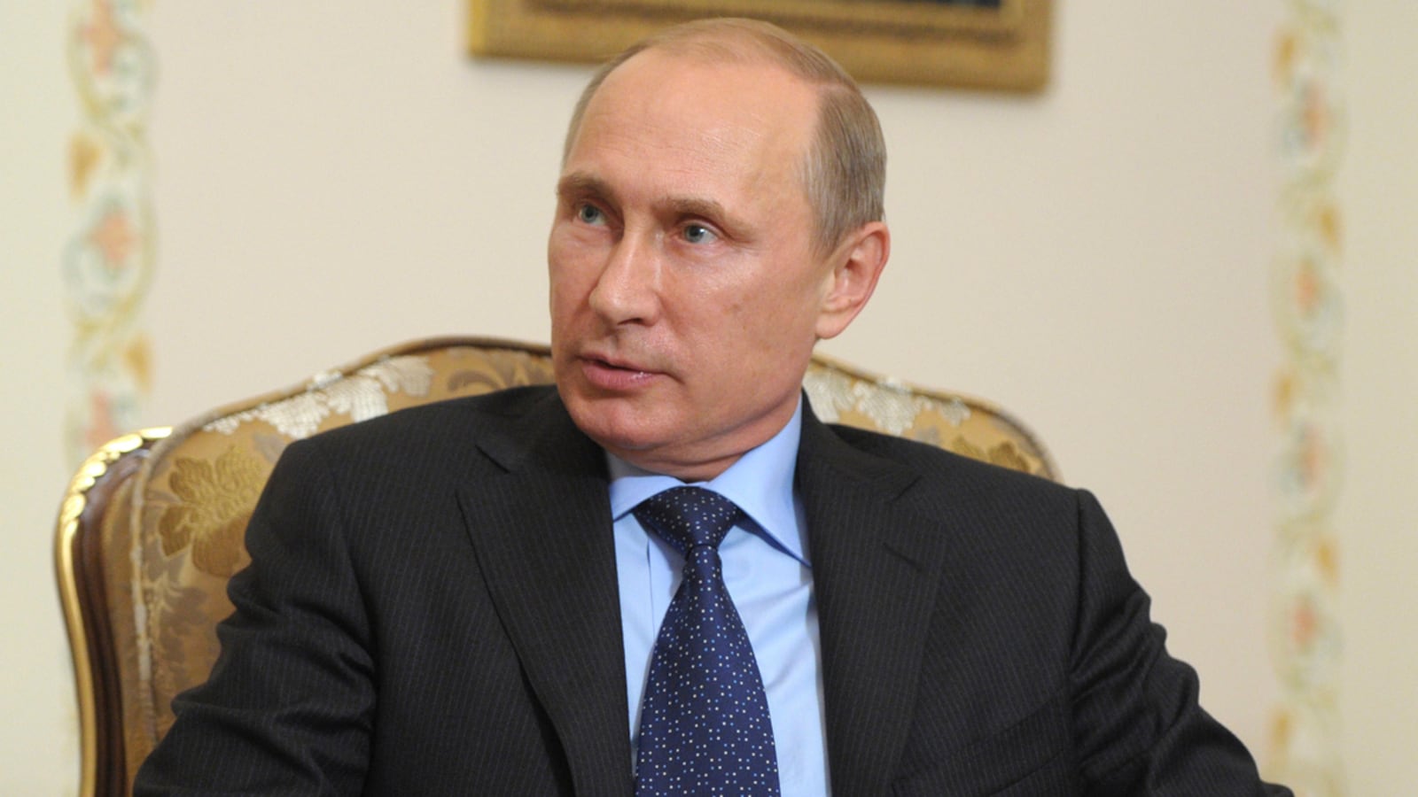 cheats/2016/12/19/kremlin-not-in-touch-with-trump-s-team/161219-kremlin-trump-cheat_ly3key