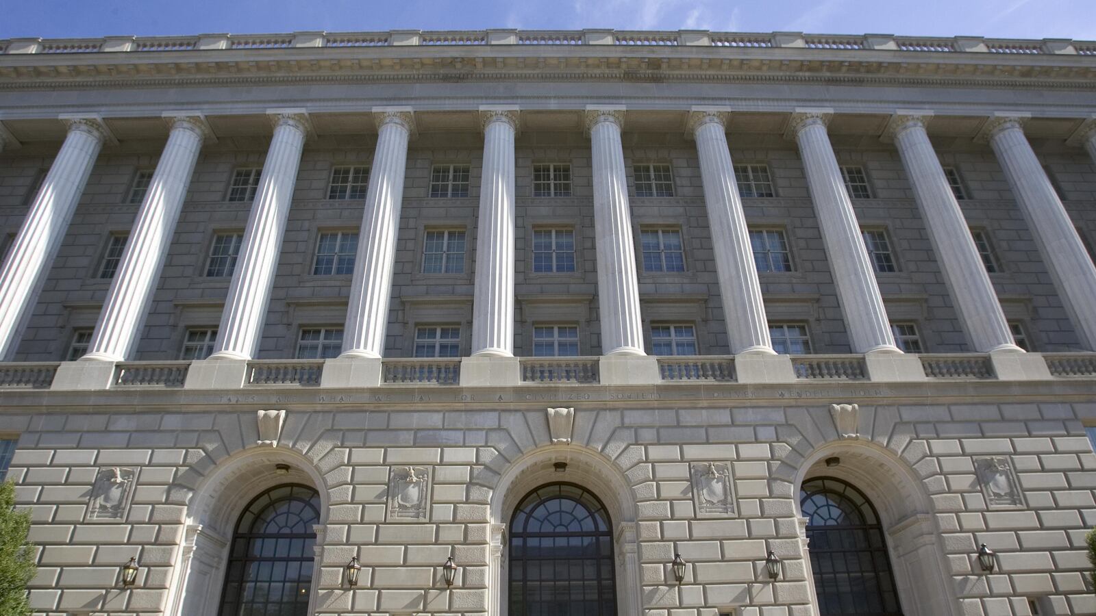 articles/2013/07/07/a-tip-of-the-fedora-to-elmer-lincoln-irey-the-patron-saint-of-the-irs/130703-smith-irs-tease_zcjwhv