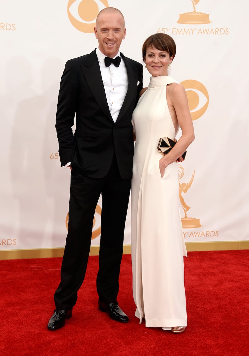 galleries/2013/09/22/emmy-red-carpet-2013-photos/130922-emmys-lewis_vj1oqw