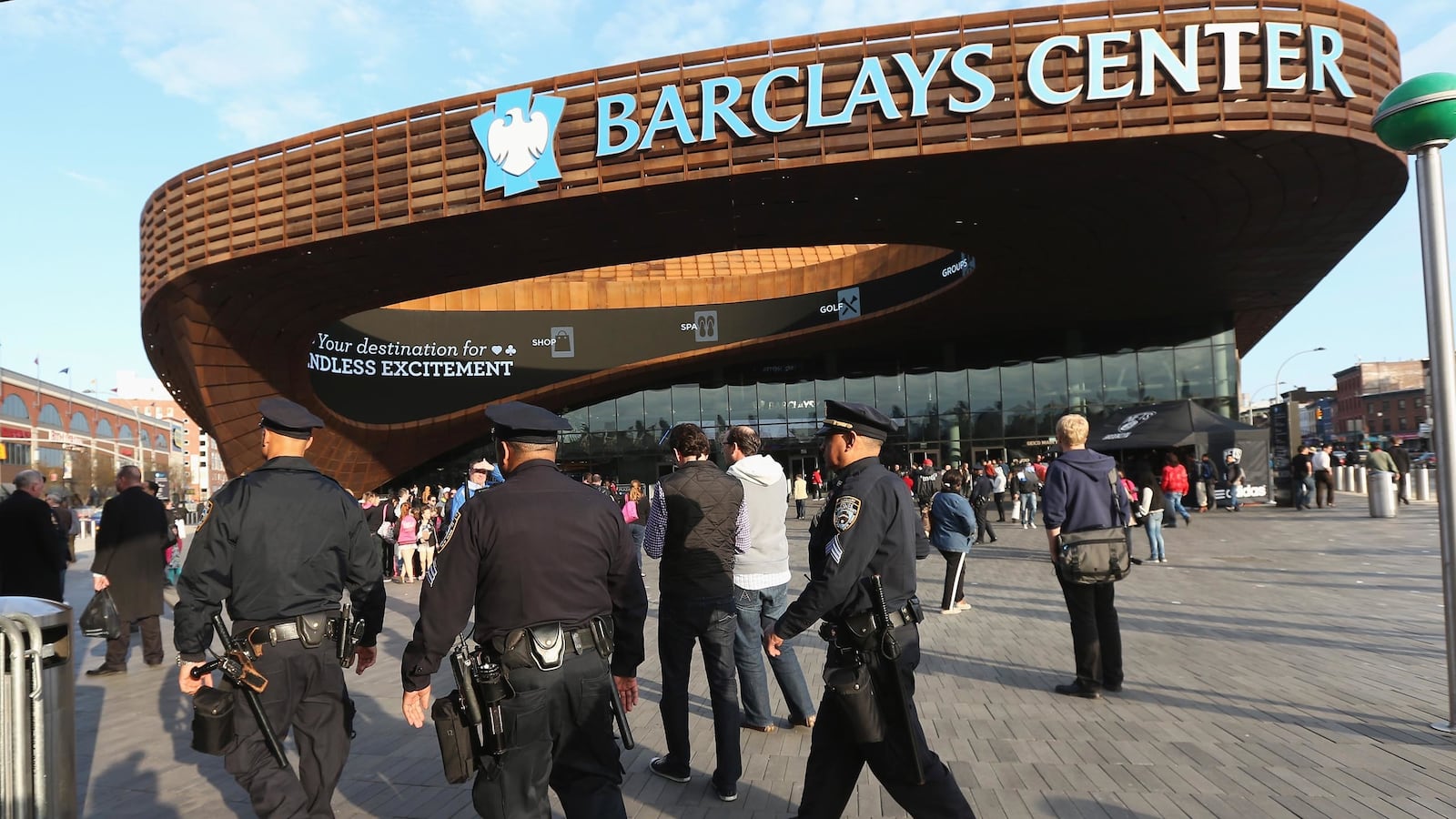 articles/2013/05/13/barclays-center-a-look-back/130415-marathon-reaction-11_f244fv