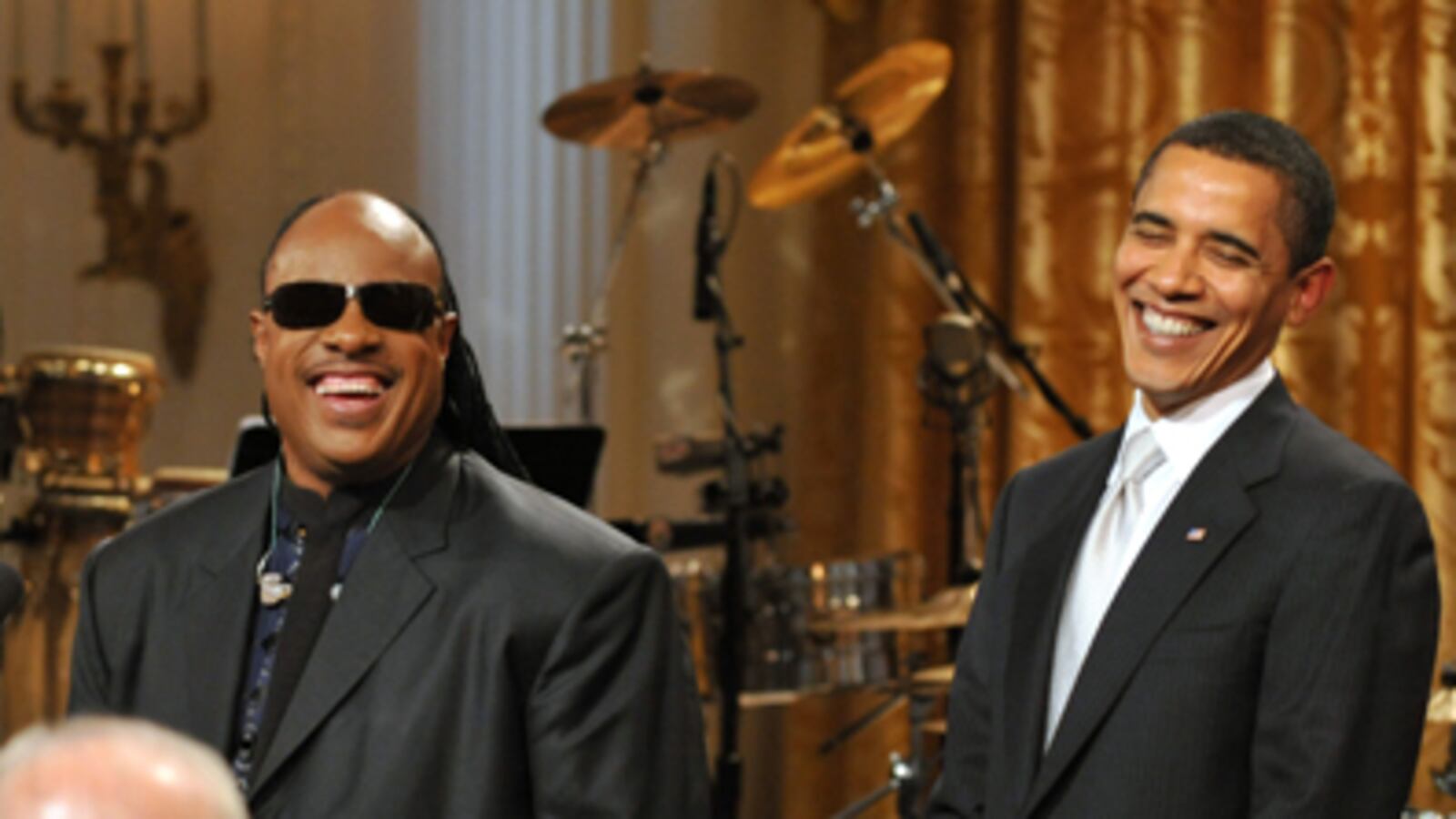 cheats/2009/02/26/obamas-honor-stevie/obama-stevie_zgrzwm