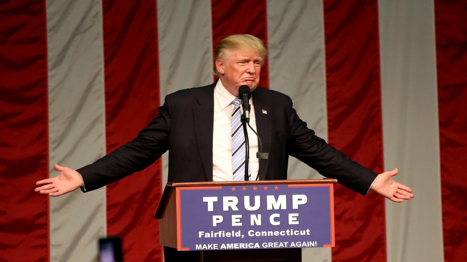 articles/2016/08/14/trump-becomes-sunday-show-whipping-boy/160814-kucinich-tease_smqace