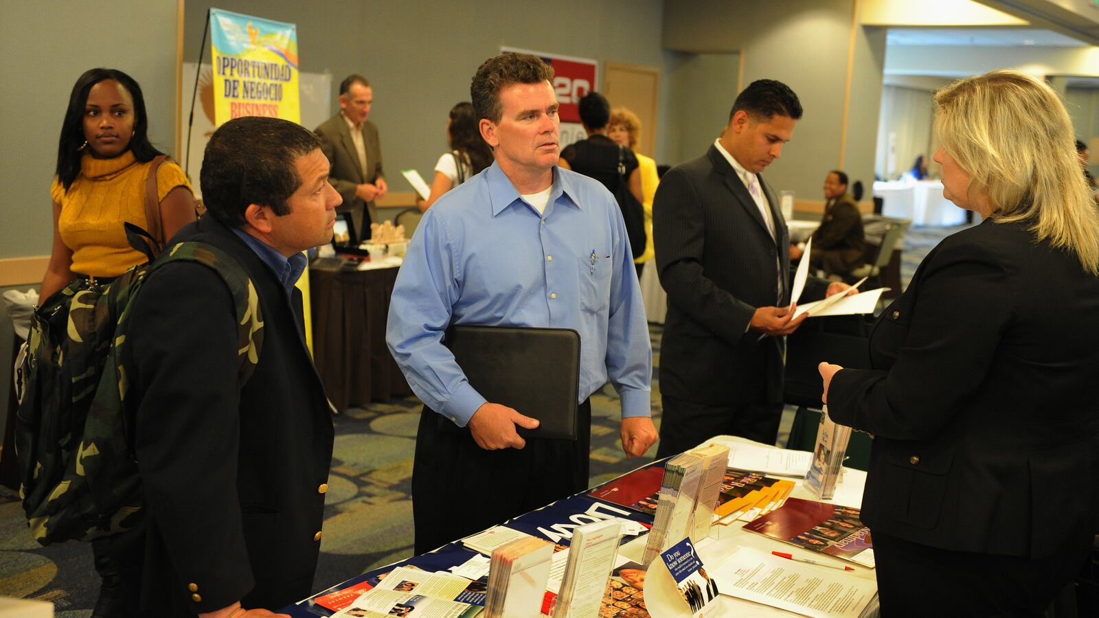 articles/2012/03/02/are-you-better-off-than-you-were-two-months-ago/99996086_vaz4qt