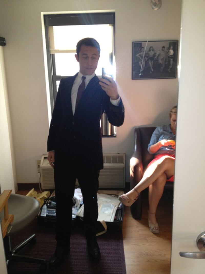 galleries/2012/09/23/50-cent-mario-lopez-more-celebrity-twitter-pictures-photos/joseph-gordon-levitt_uxo8fw