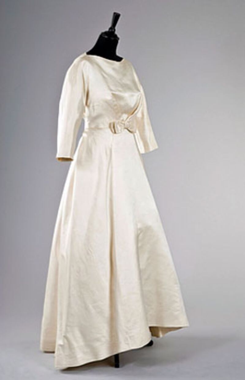 galleries/2009/12/09/audrey-hepburn-auction/audrey-hepburn-15_bcsd5f