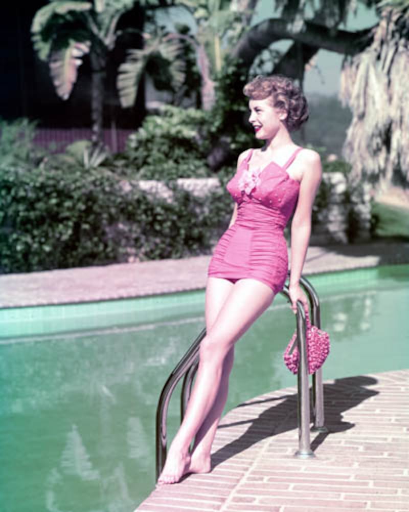 galleries/2012/07/01/photos-vintage-swimming-pools/vintage-pool-photos-10_m3majx