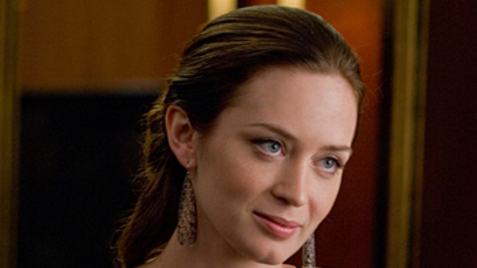 articles/2011/03/02/adjustment-bureau-star-emily-blunt-on-movies-family-obama-acting/stern-emily-blunt_163353_yz0n1p