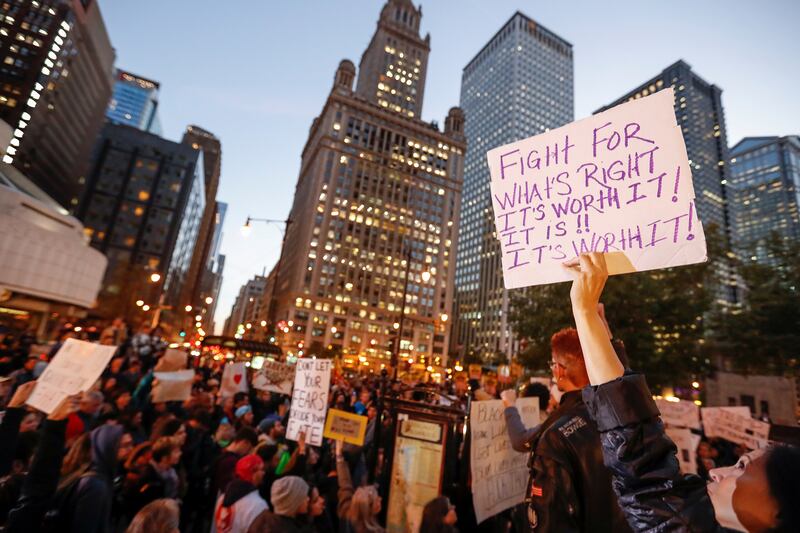 galleries/2016/11/09/2016-election-protests/161110-protest-gallery-03_k3nh4h