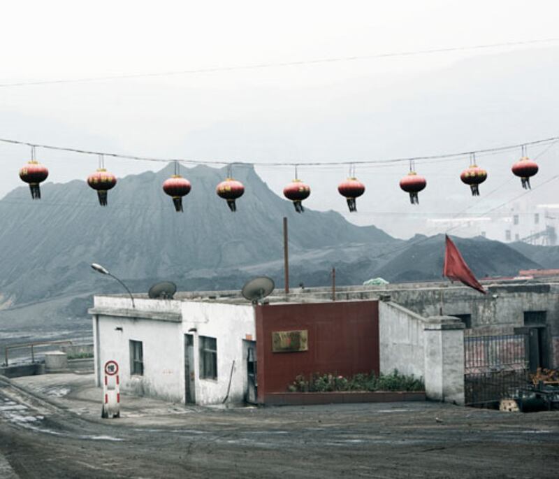 galleries/2009/11/10/china-loves-coal/china-coal-16_jwazbd