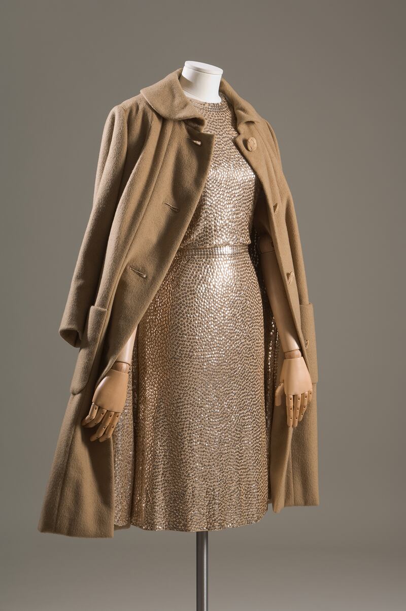 articles/2015/03/04/the-eternal-cool-of-lauren-bacall/150303-jones-lauren-bacall-embed1_mybuyd