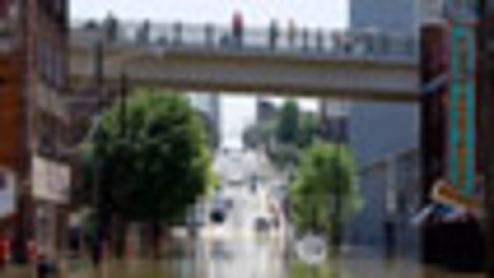 cheats/2010/05/05/tennessee-rains-to-let-up/tennessee-flood_l9coxo