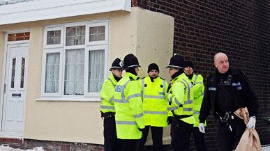 articles/2010/12/20/uk-terror-plot-the-latest-sign-of-al-qaedas-global-jihad/riedel-engligh-terror_148554_qk10dc