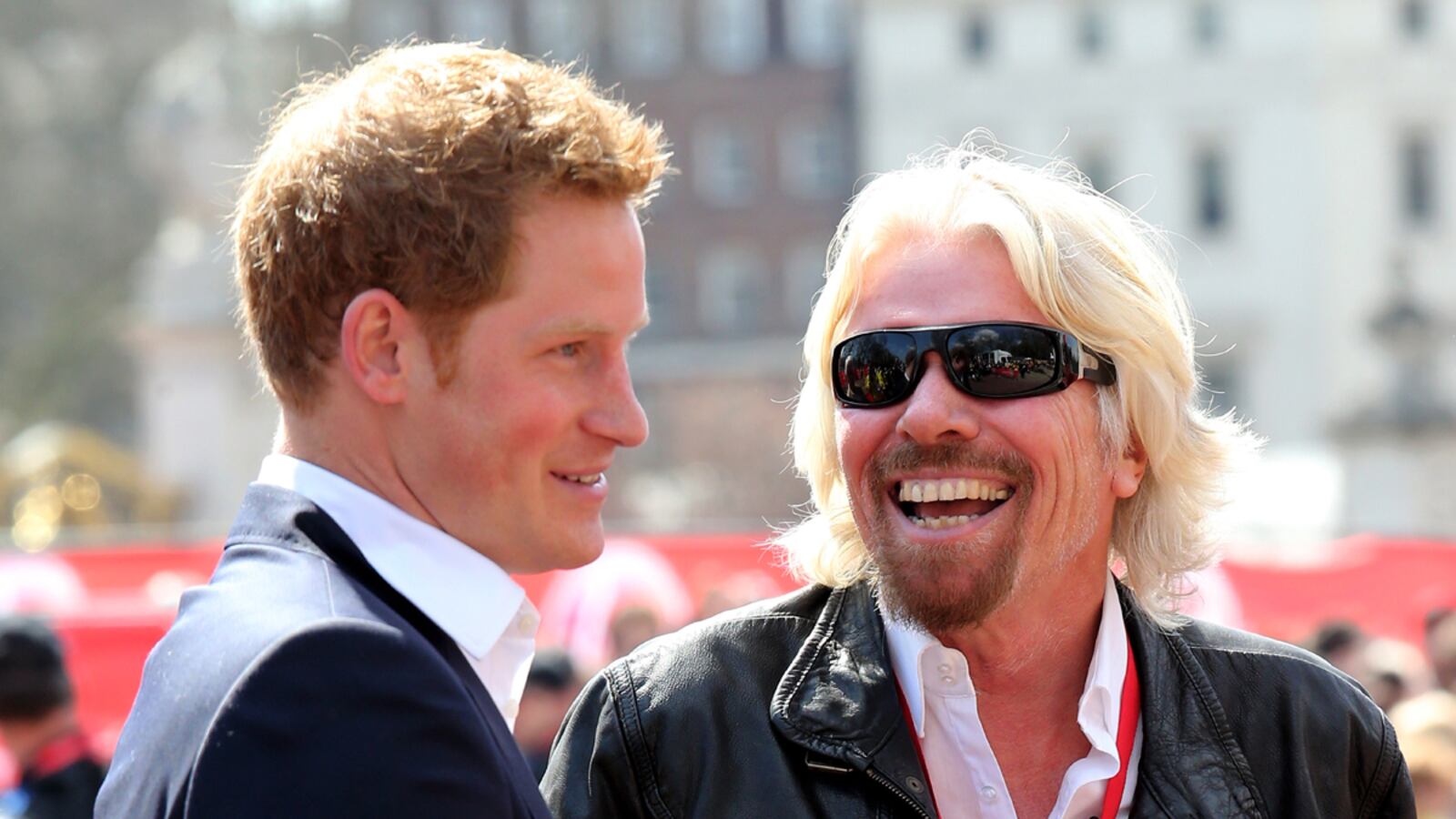 articles/2013/05/20/virgin-america-s-in-flirt-chatroom-keep-prince-harry-away/harry-marathon_ol6xm8