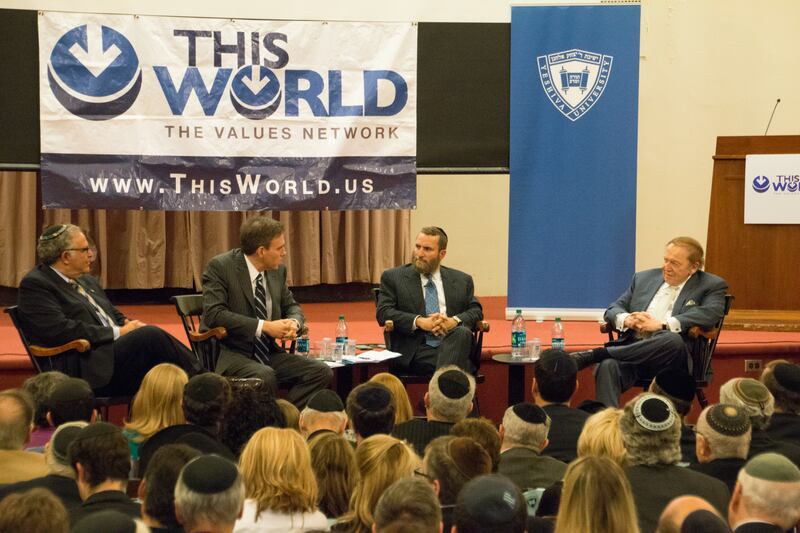 articles/2013/10/29/does-bret-stephens-consider-sexist-remarks-and-ethnic-slurs-acceptable-in-intelligent-discourse/OZ_YU_panel_hjj8cn