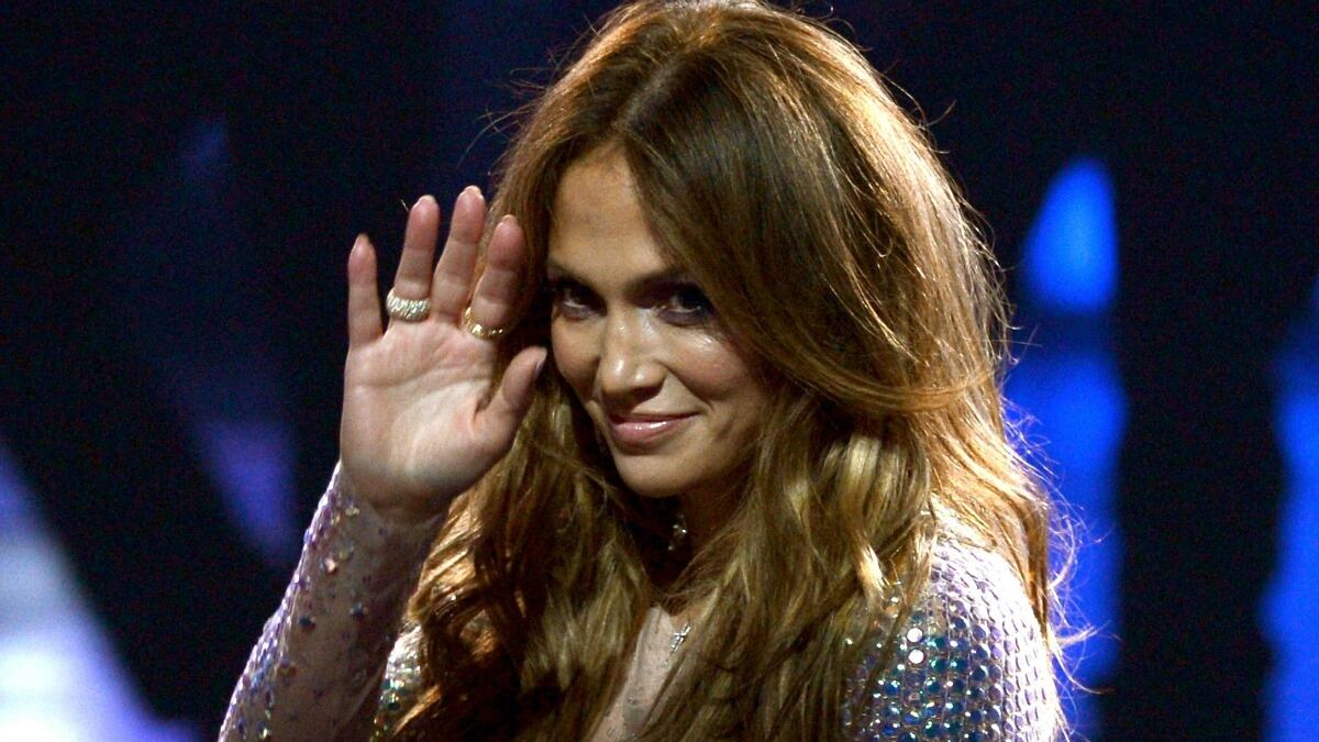 cheats/2013/09/03/harry-connick-jr-j-lo-officially-judging-idol/jlo-idol-cheat_tzey1d