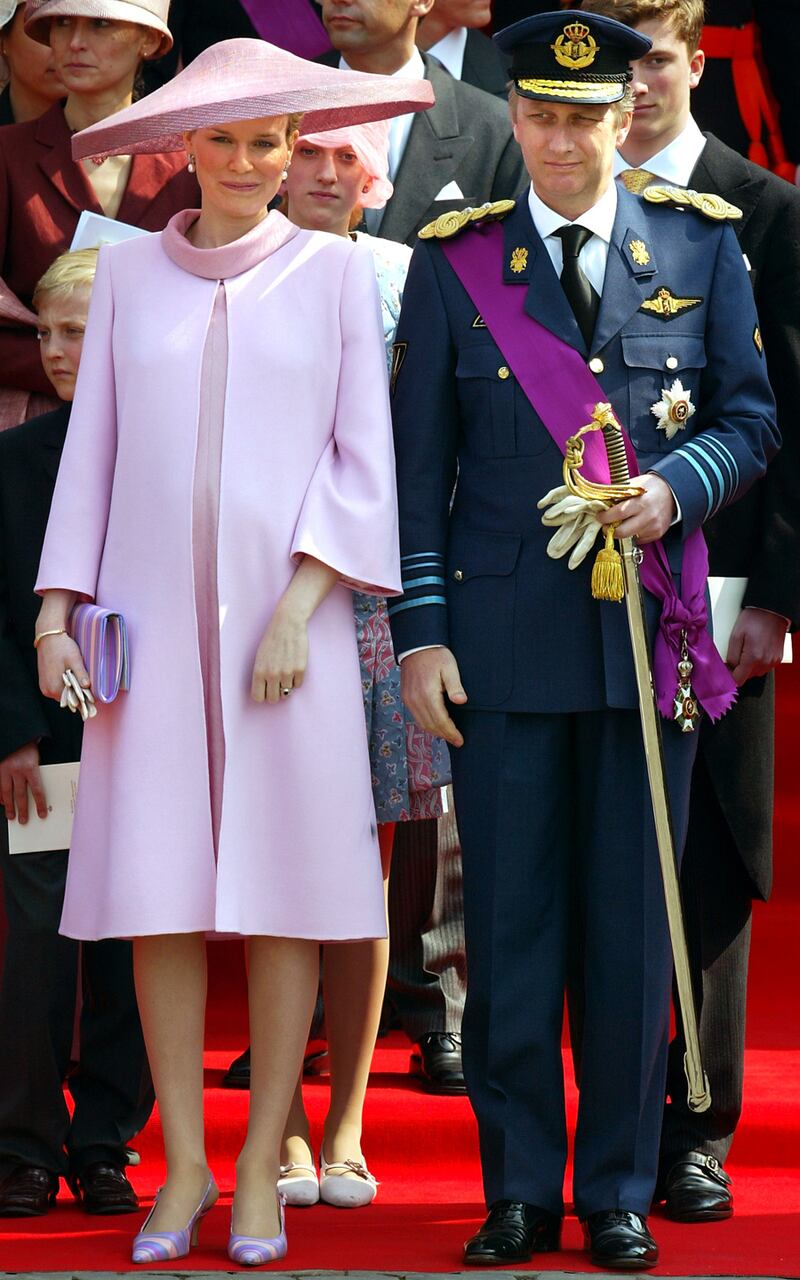 galleries/2013/07/21/princess-mathilde-becomes-queen-of-belgium/princess-queen-big-hat_xm9g35