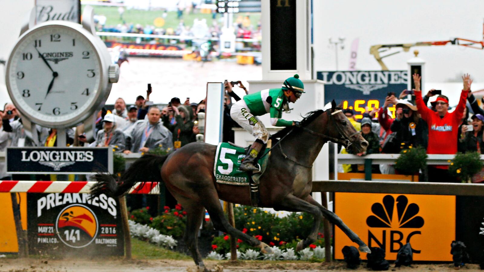 cheats/2016/05/21/who-won-the-preakness-stakes-2016/160521-preakness-winner-exaggerator-cheat_qimcrg