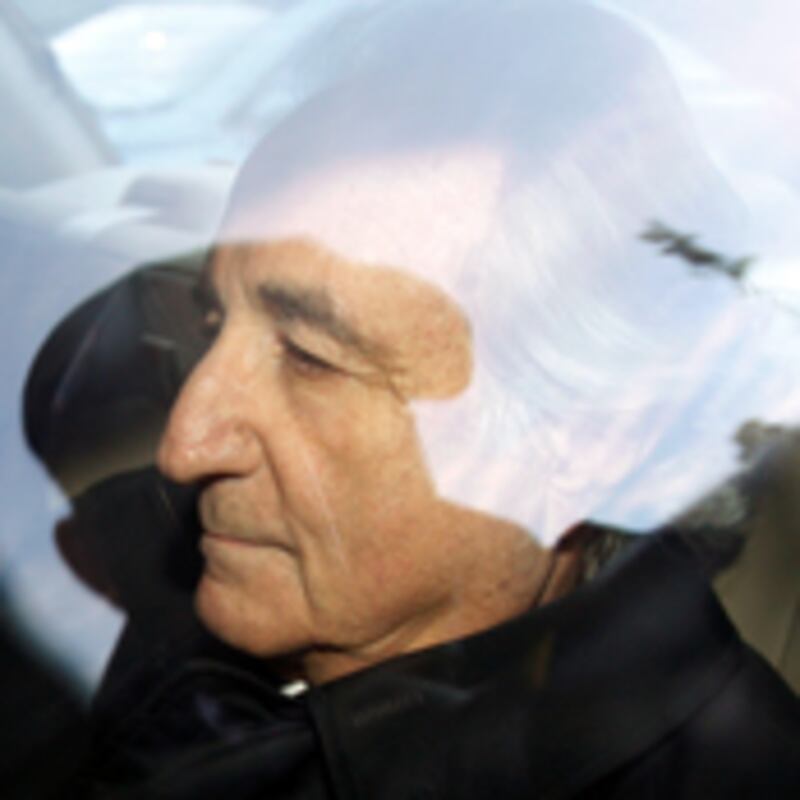 articles/2009/09/02/sec-flubs-astonished-madoff/dodds-frank-sec-bernard-madoff_46871_nqzeyu