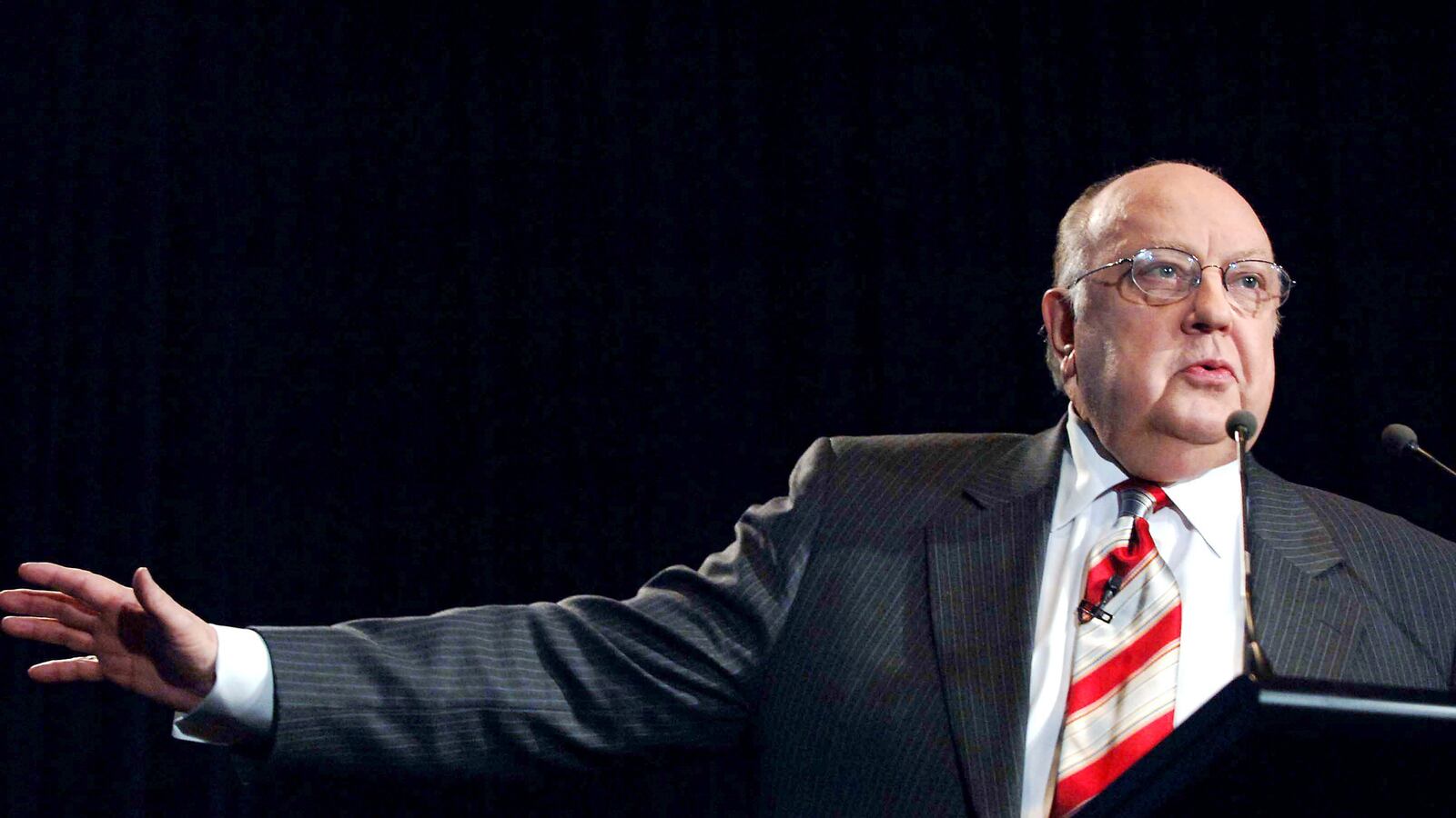 cheats/2016/09/05/ailes-hires-lawyer-for-possible-ny-mag-lawsuit/160830-grove-roger-ailes-tease_ntygrh