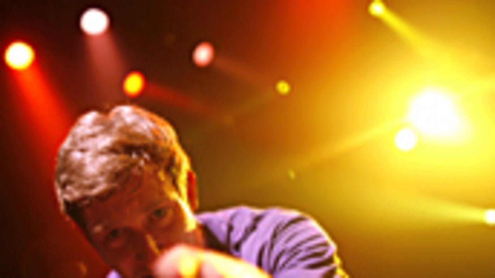 articles/2009/05/19/ode-to-a-white-rapper/toure-asher-roth_27184_o3dclb