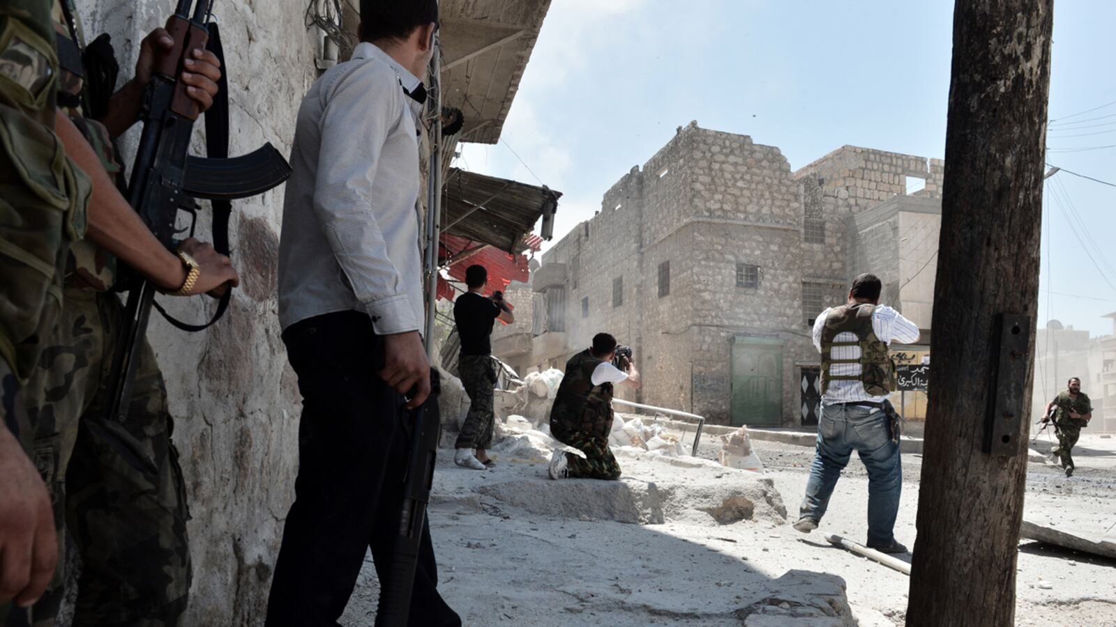 cheats/2012/08/27/helicopter-downed-in-damascus/syria-rebels-down-helicopter-cheat_e1rbyg