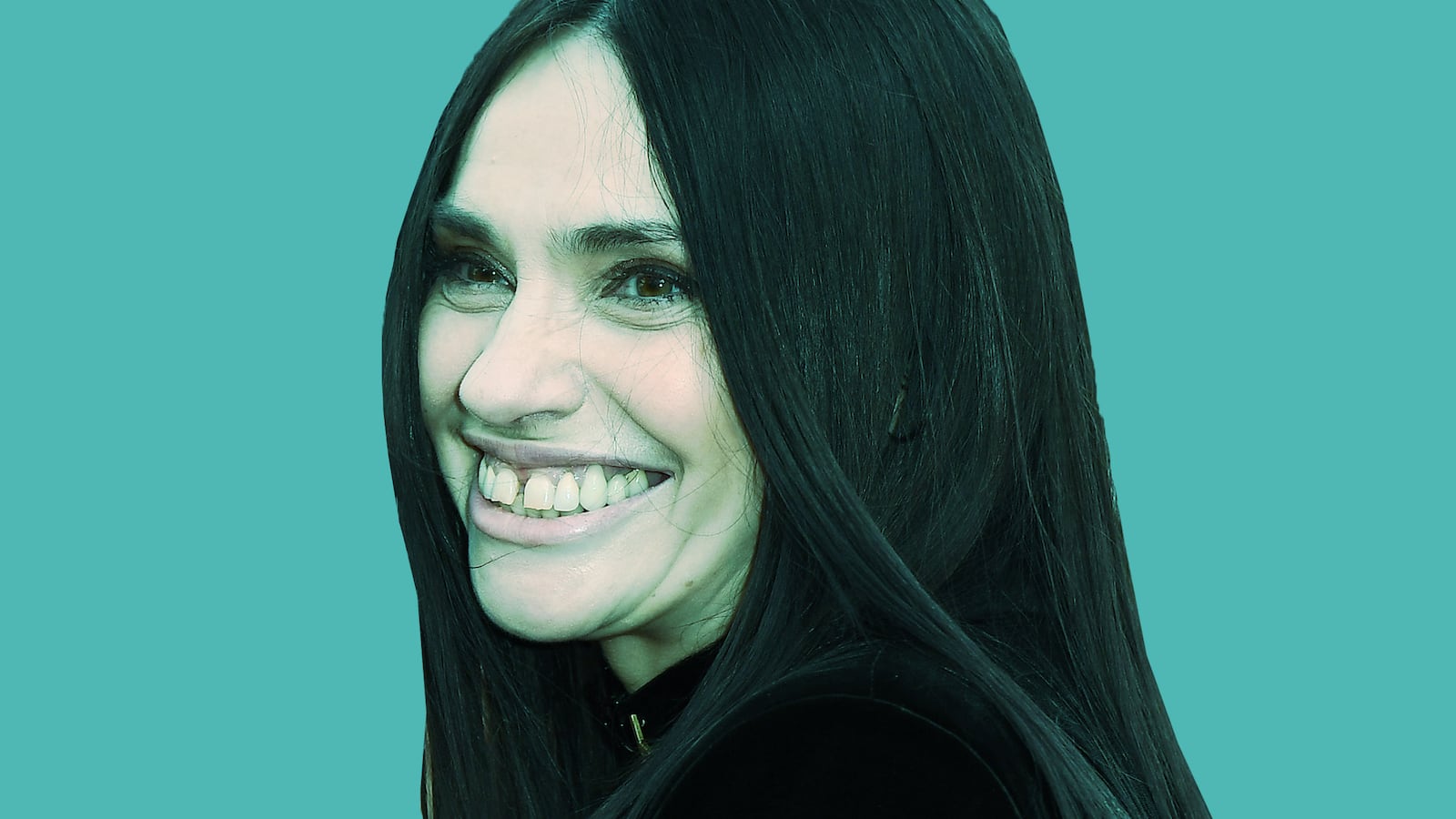 180706-kennedy-Beatrice-Dalle-tease_s2ebdk