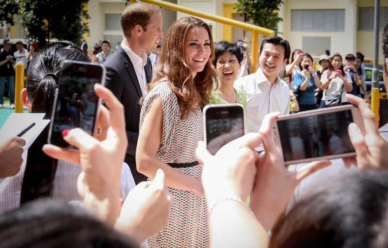 galleries/2012/09/22/the-best-of-prince-william-kate-s-jubilee-south-pacific-visit-photos/will-kate-tour-29_yqtvib