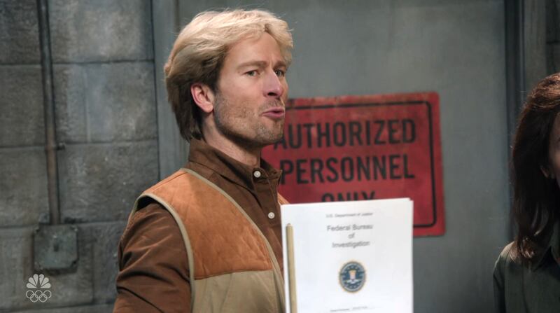 SNL, Glen Powell holding the Epstein files.