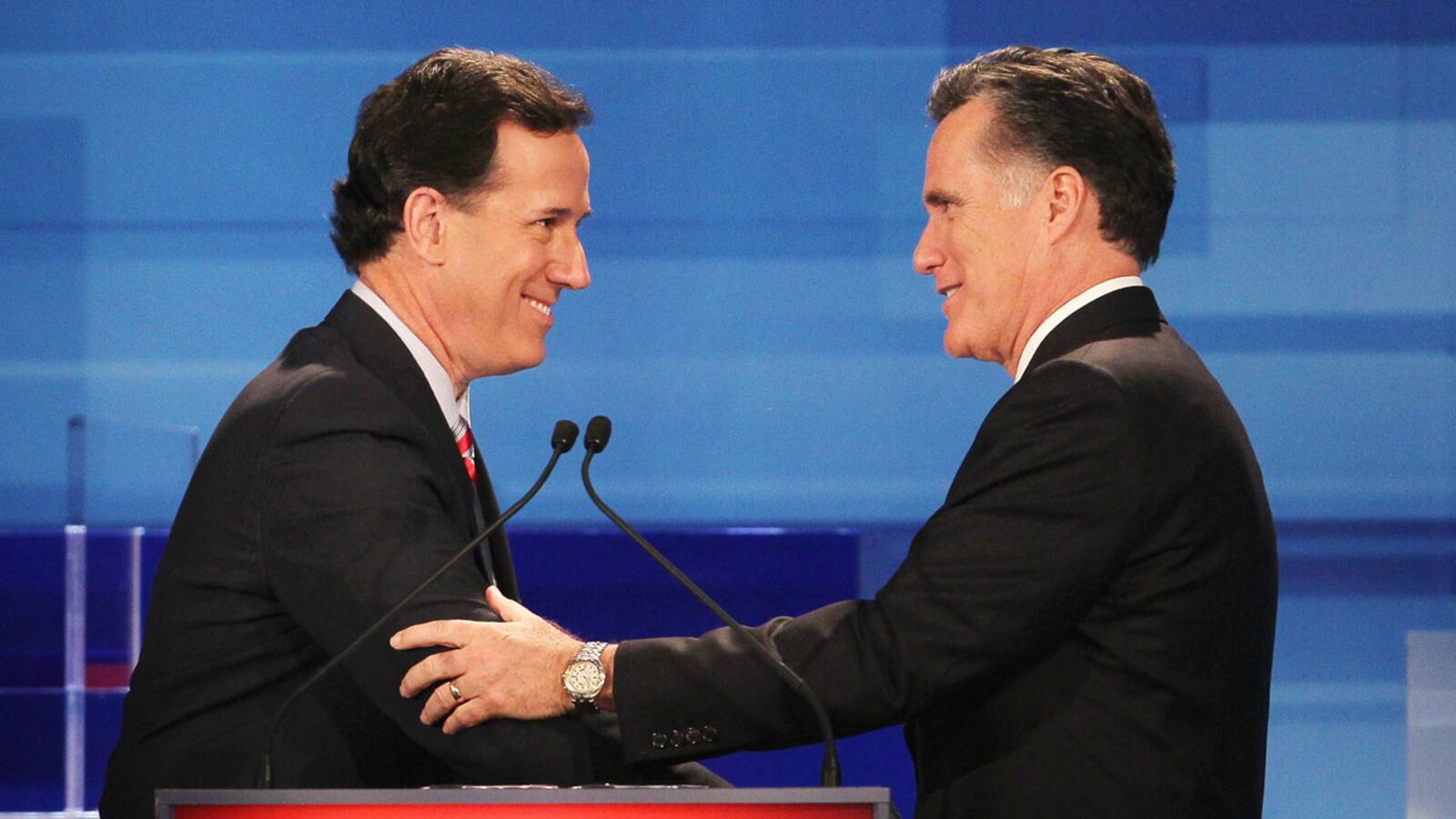 articles/2012/01/04/rick-santorum-mitt-romney-in-a-squeaker-in-iowa-s-gop-caucuses/santorum-romney-race-kurtz_dq2rnh