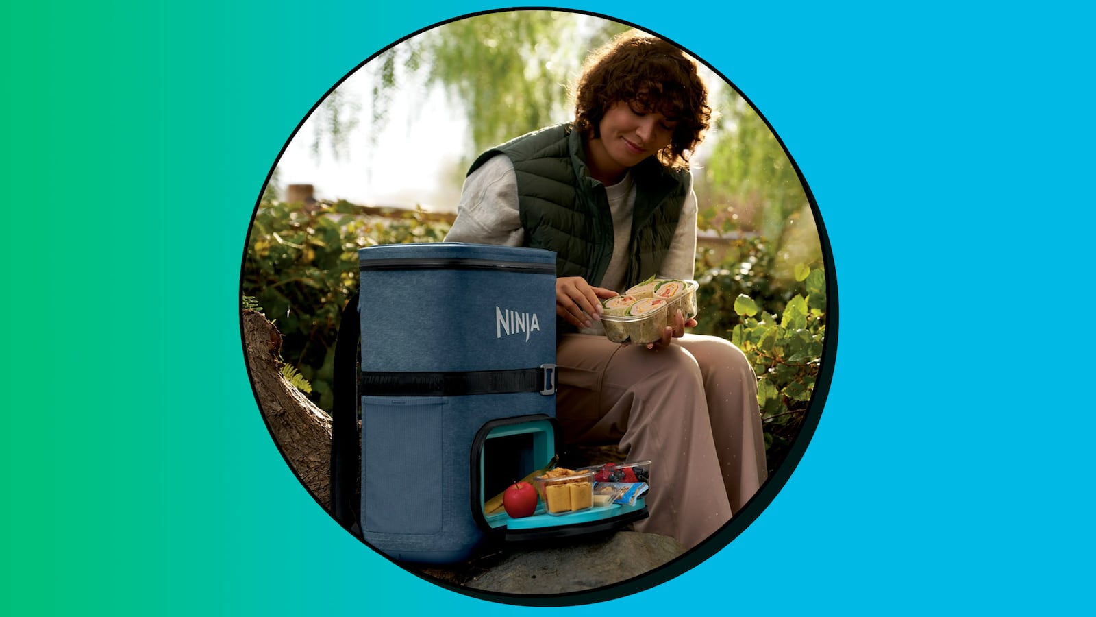 Ninja FrostVaul Go 24-Can Backpack Soft Cooler with Cold Dry Zone