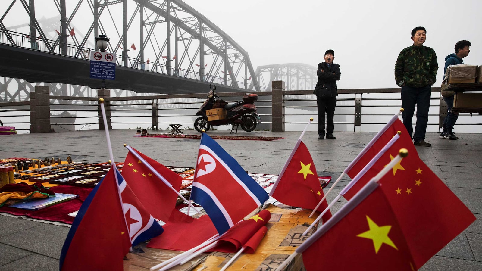 180923-hong-dandong-hero_oqoxws