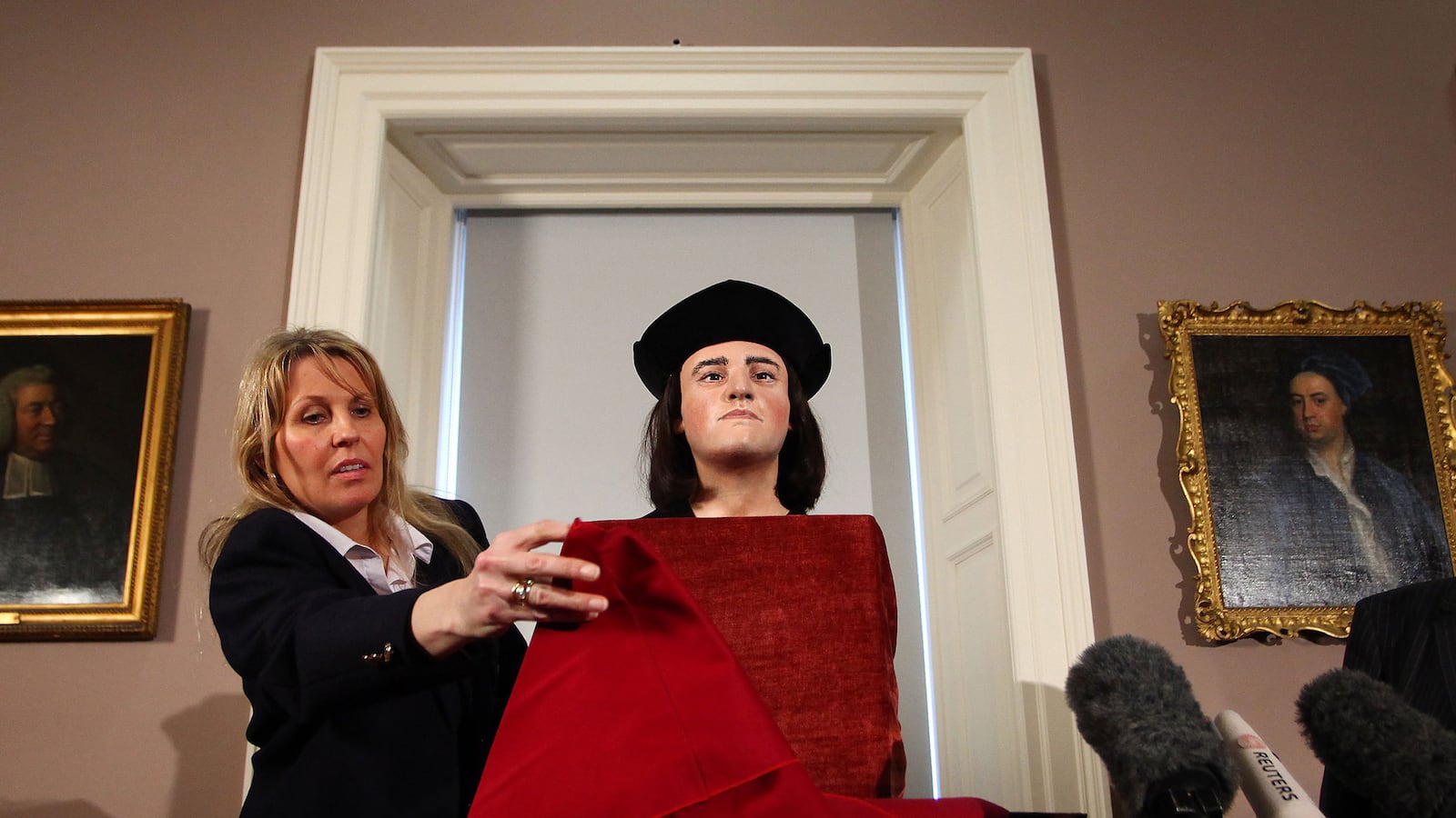 articles/2013/02/05/we-told-you-so-richard-iii-society-celebrates-their-hero-s-rediscovery/130205-king-richard-iii-jones-tease_p7pgjk