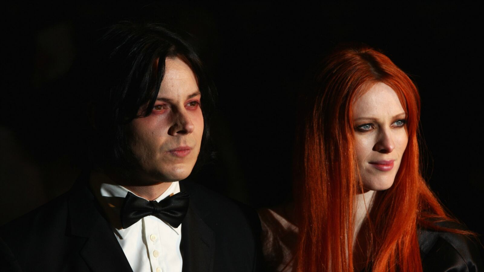 articles/2013/08/02/karen-elson-gets-restraining-order-against-jack-white-carine-roitfeld-styles-a-home-depot-jumpsuit/KAREN_JACKEDIT_sxflya