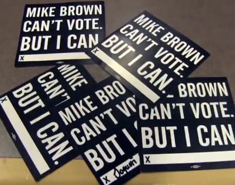 galleries/2014/11/04/mike-brown-can-t-vote-but-i-can-tumblr-photos/141104-mike-brown-cant-vote-01_iwvahd
