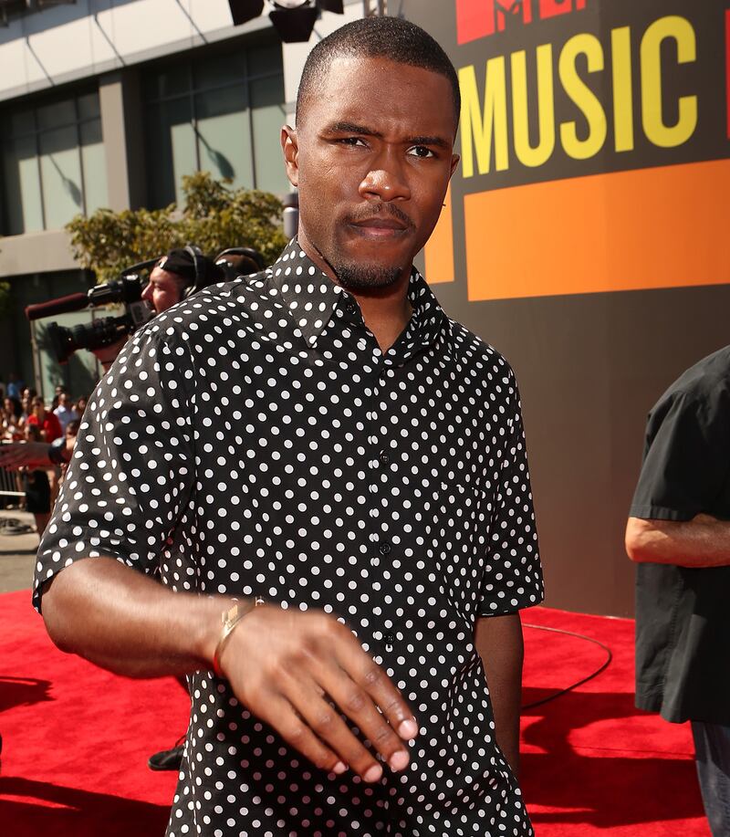 galleries/2009/11/13/stars-who-smoke-weed/frank-ocean-stars-who-smoke-weed_rjpgbk