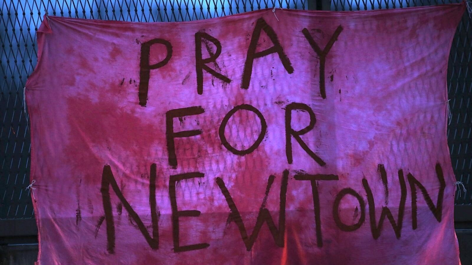 cheats/2013/03/28/lanza-killed-victims-in-five-minutes/lanza-warrants-cheat_n7em21