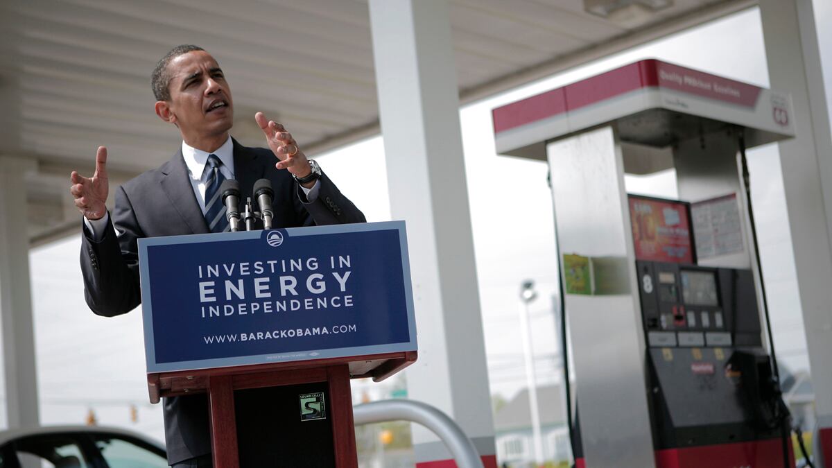 cheats/2012/02/23/obama-to-defend-energy-policy/obama-gas-prices-cheat_cgygyy