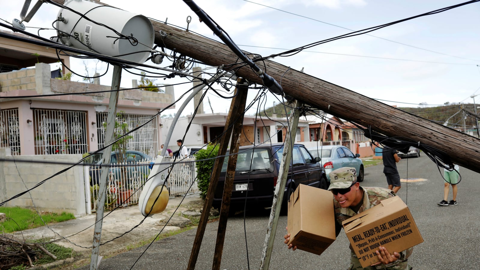 puerto-rico-power-fema_kpb5mb