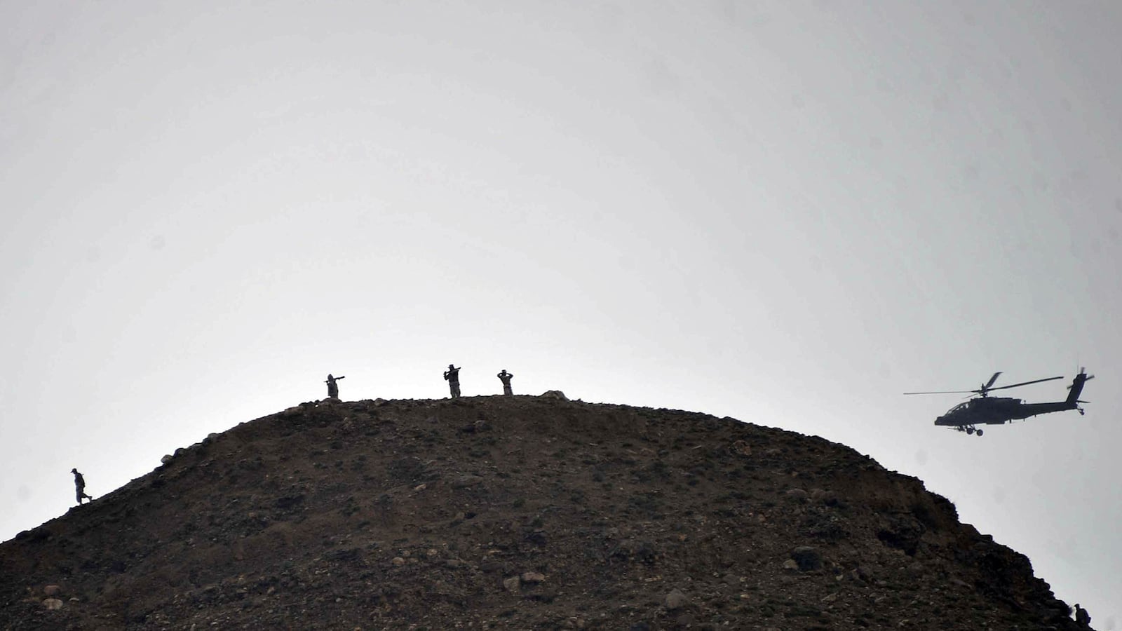 cheats/2013/04/27/nato-plane-crashes-in-afghanistan/130409-photo-of-the-day_q4rsb7