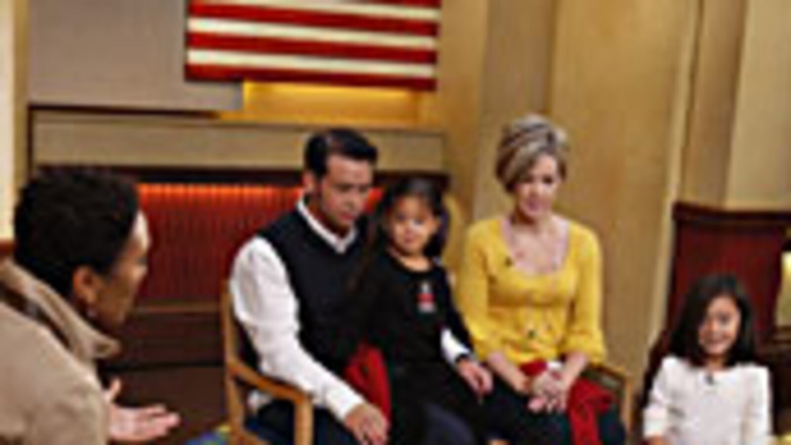 articles/2009/06/15/eight-little-victims/murphy-jon-and-kate-child_32045_hdrjkh