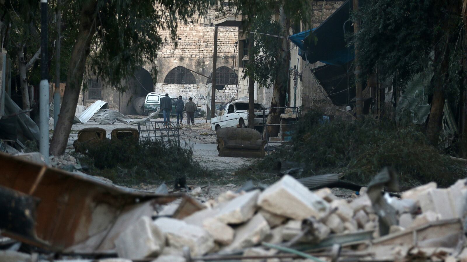 cheats/2016/11/20/rebel-held-section-of-aleppo-has-no-functioning-hospitals/161120-aleppo-hospitals-cheat_vqgwvy