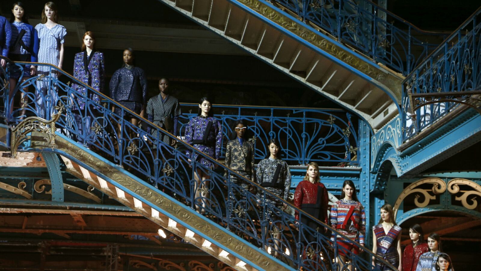 articles/2013/03/03/kenzo-livens-up-paris-fashion-week/KENZOEDIT_xdwvji